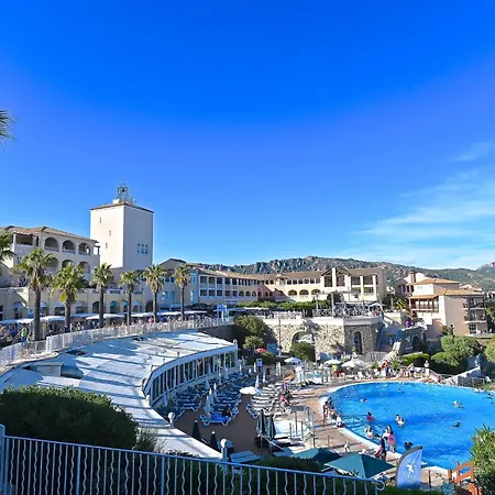 Village Cap Esterel - Le Village-83 By Interhome Apartamento